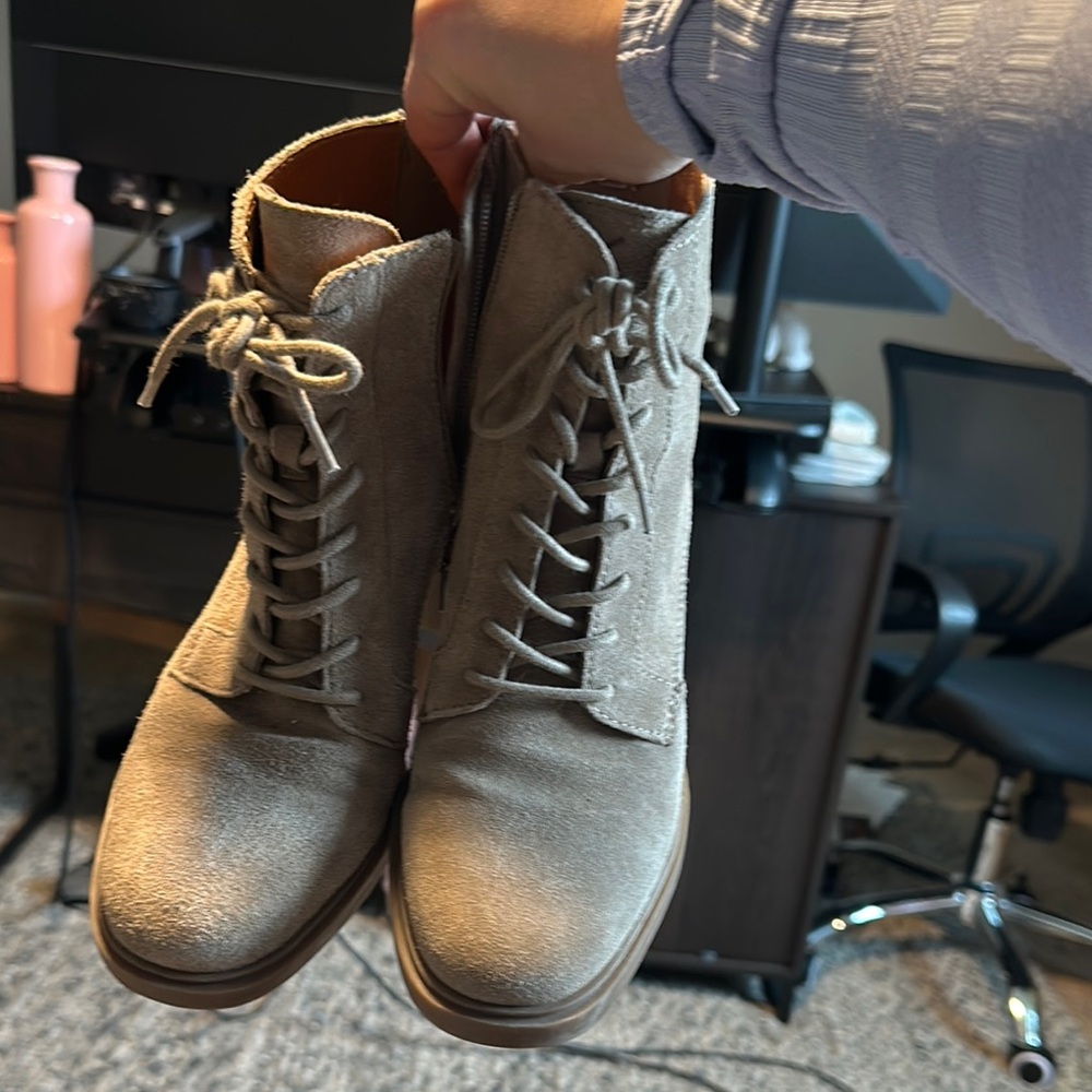 Women's Suede Lace-Up Boots